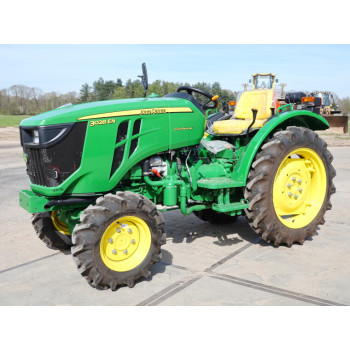 Трактор дизельный John Deere 3028 EN