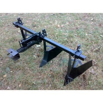 Окучник трехрядный на одну точку