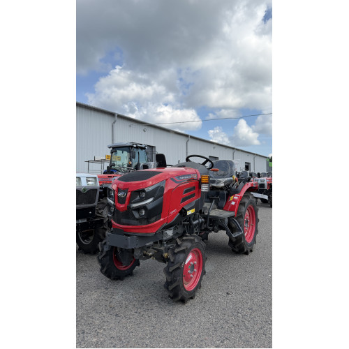 Минитрактор дизельный Mahindra OJA 2121 4WD с двигателем Yanmar