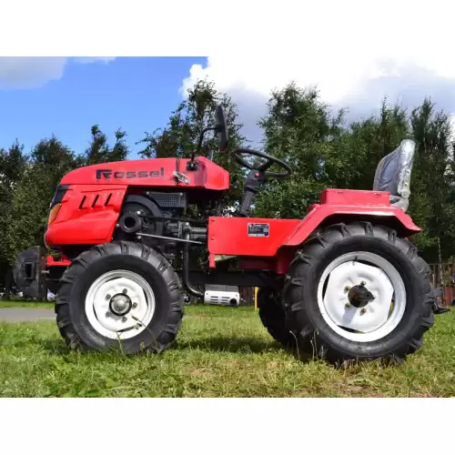 Мини-трактор Rossel XT-184D> Мини-трактор Rossel XT-184D